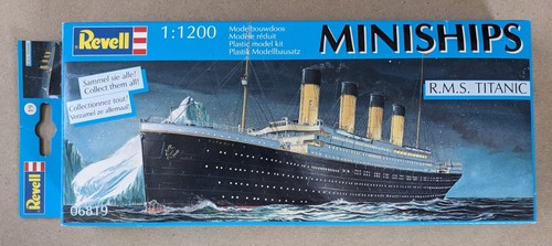 Revell miniships plastic - revell,