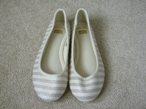 New gold beige striped - new,