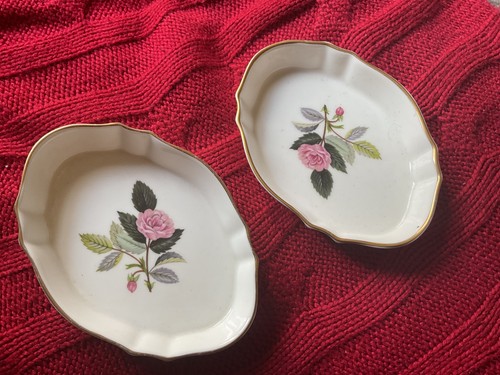Wedgewood bone china - bone, hathaway