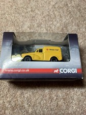 Corgi Trackside Morris Minor