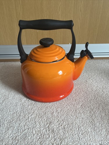 Creuset volcanic orange - volcanic,