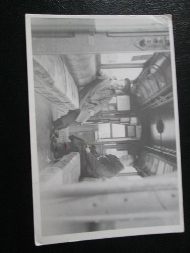Postcard interior car no - -,