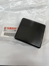 YAMAHA FS1E FSIM SS BATTERY TRAY PLASTIC 72- GENUINE