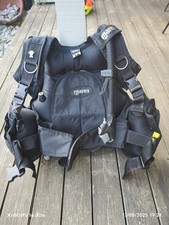 Mares Vector Origin BCD in excellent condition. Black.