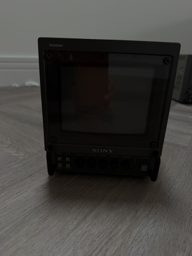 Sony pvm 6041q trinitron - sony, 6"