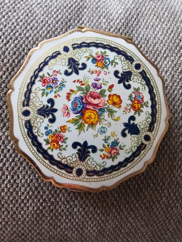 Stratton vintage floral flower - floral,