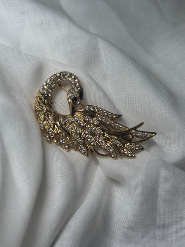 Vintage gold toned - gold,