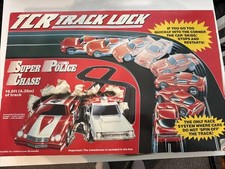 TCR Super Police Chase Track Lock Set