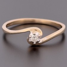 9ct yellow gold diamond - 9ct,
