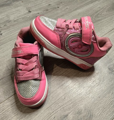 Flashing pink glitter heelys - glitter,