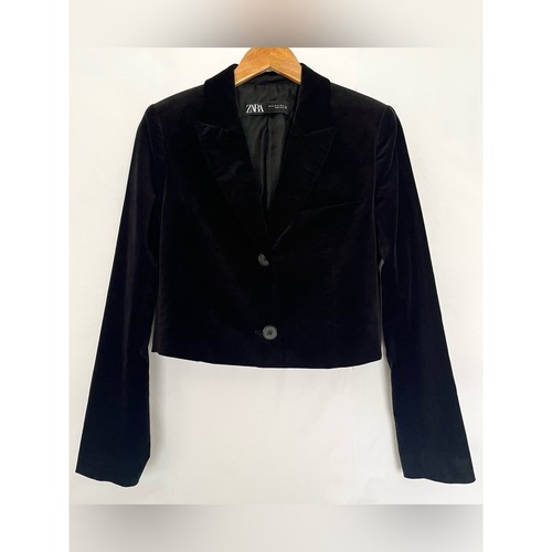 Zara velvet cropped blazer - zara,