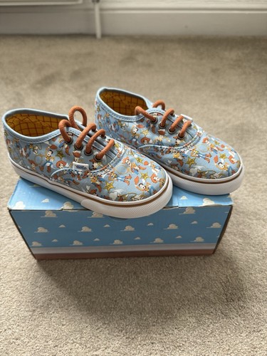 Vans disney pixar - disney, story