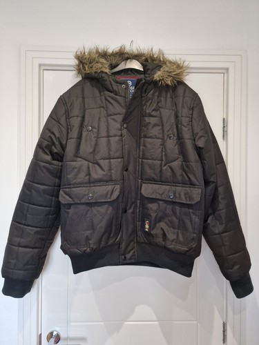 Men crosshatch mountain - crosshatch,