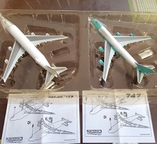 1/400 Dragon 55439 Wings Twin