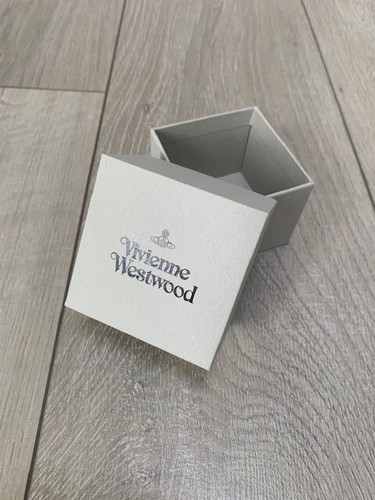 Vivienne westwood orb - vivienne, logo