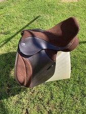 18” Thorowgood T4 COB saddle With Adjustable Gullet
