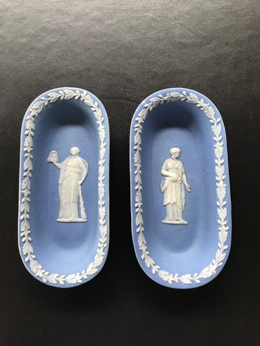 Wedgwood blue jasper - blue,