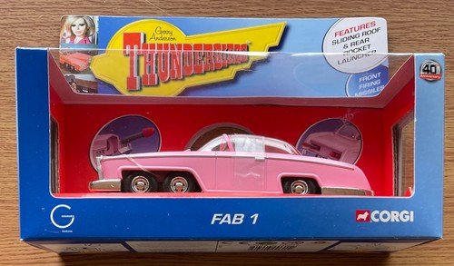 Corgi thunderbirds fab lady - 1,