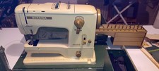 BERNINA RECORD 730 SEWING MACHINE - fully functional and complete