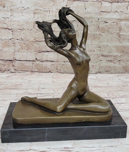 Vintage modern art deco - art, bronze