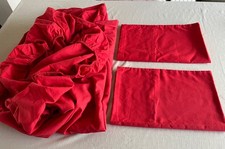 Red/cherry single fitted bed sheet and 2 pillow cases - Asda