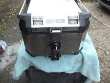 Givi OBK 42 Trekker Outback top box fitted with a back rest comes with 2 keys.