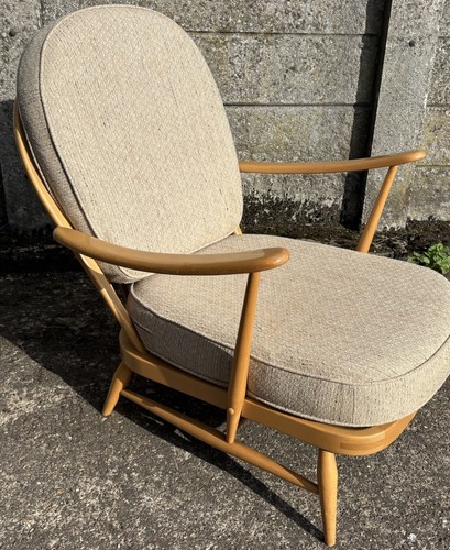 Fine retro ercol 203 armchair - 203,