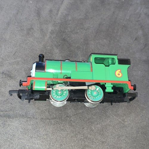 Hornby gauge thomas - hornby,