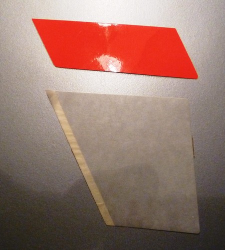Sticker side cover left/label
