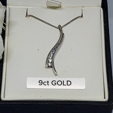 Ernest Jones 9ct White Gold &