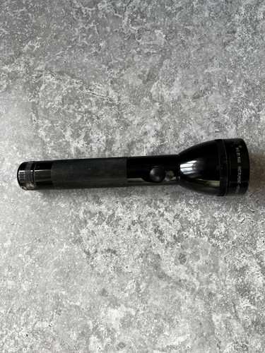 Maglite led flashlight - 3d,