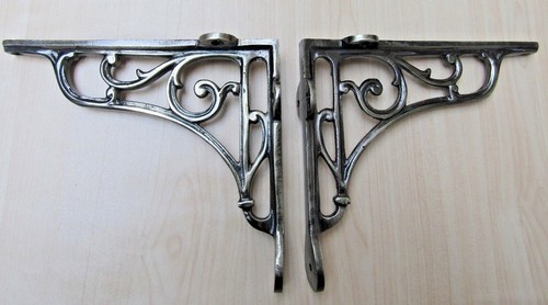 Pair vintage classic old - of,