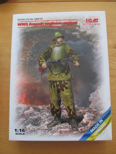 Icm 16013 ww2 - ww2, assault