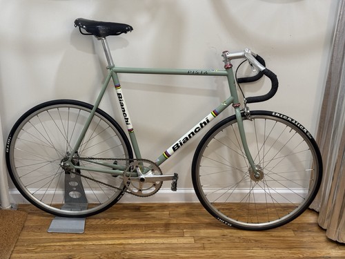 Bianchi pista track bike - track, fixed