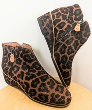 Gentle Souls By Kenneth Cole