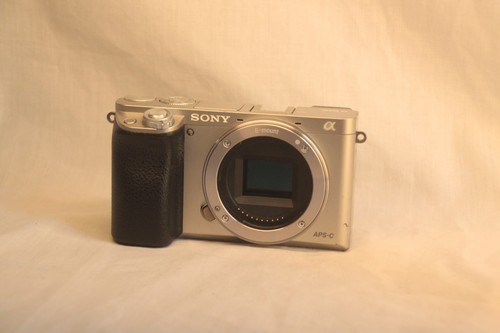 Sony alpha a6000 3mp - sony,