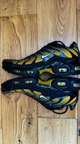 Yellow faded tns worn less - tns.,
