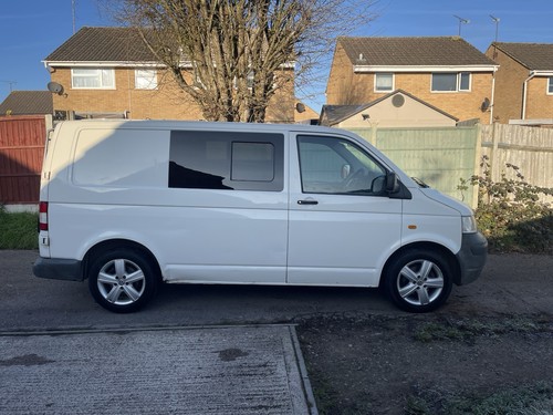 Volkswagon transporter 2006 - t5,