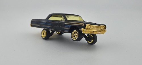Hot wheels lowrider - hot,