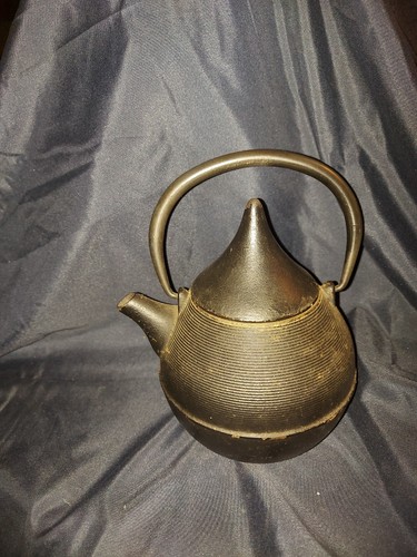 Small cast iron teapot - small, unusual
