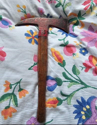 Vintage fireman axe very - axe,