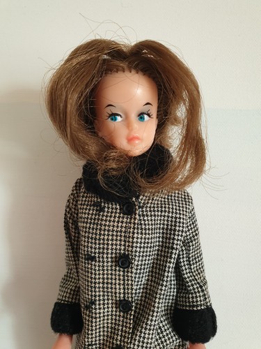 Palitoy tressy doll 1960s - palitoy, doll.