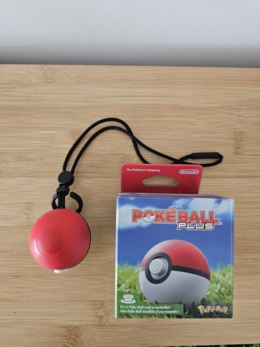 Nintendo switch pokeball - pokeball, plus