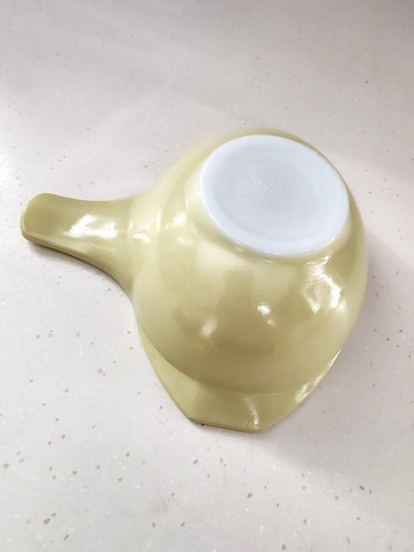 Vintage pyrex sauce gravy boat - sauce,