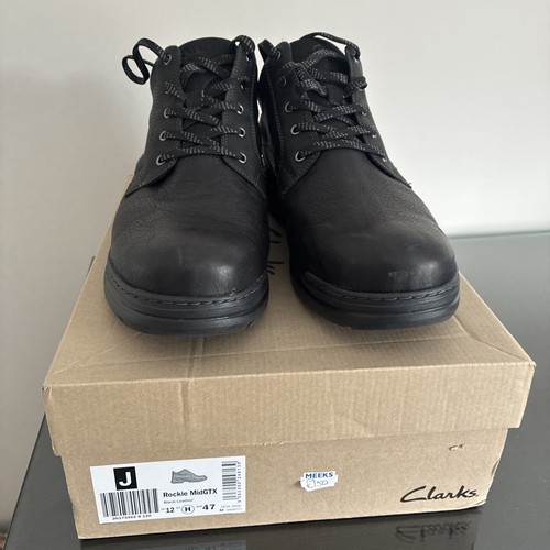 Clarks rockie mid - size, 12