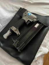 Pneumatic Air Tacker / Nailer