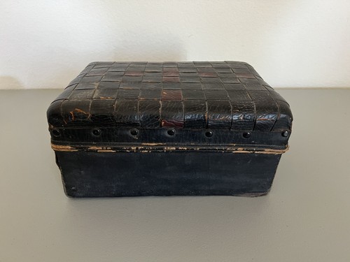 Antique primitive wood leather - antique,