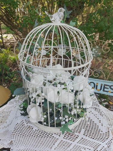 Large white metal - white, bird