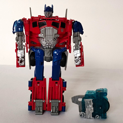 Hasbro transformers optimus - hasbro,
