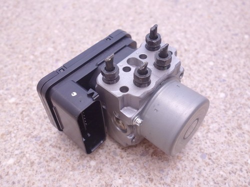 Abs pump pressure - pump, modulator